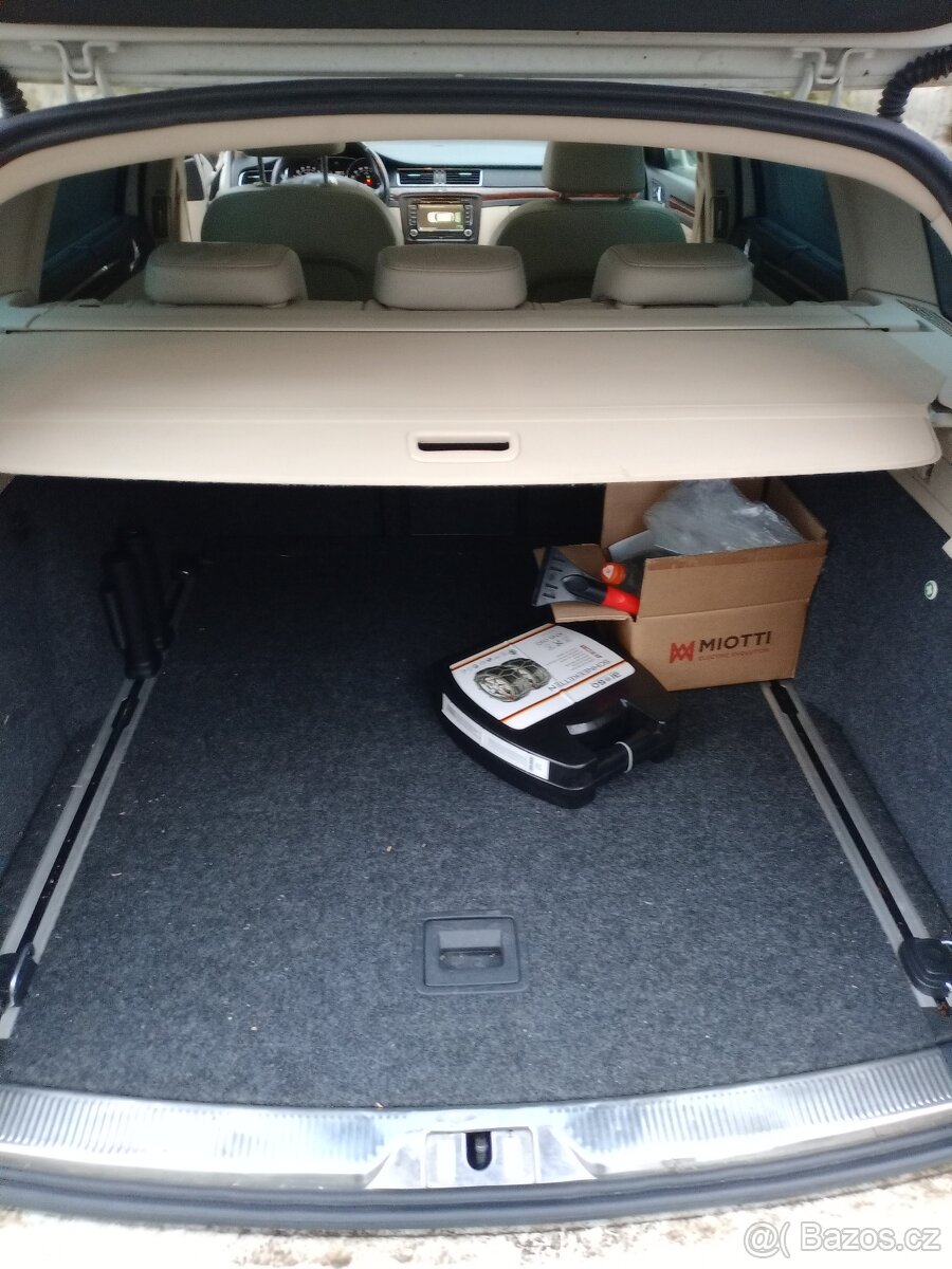 Škoda Superb combi 2.0TDi 125kW automat - 16