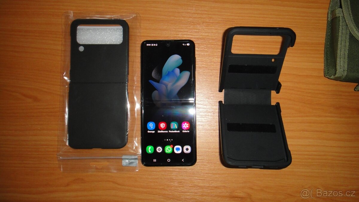 Samsung Galaxy Flip 4 - 16