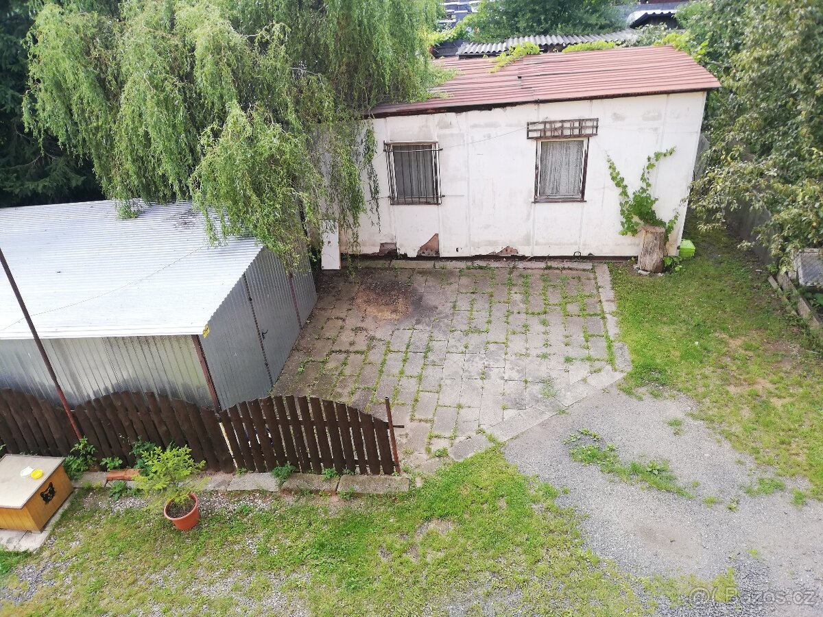 Lužná u Rakovníka - družstevní byt 3+1 - 16