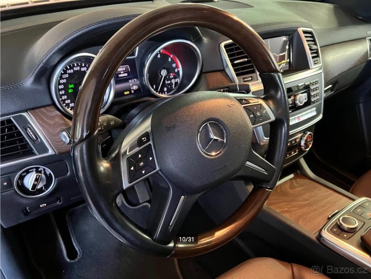 Mercedes-Benz GL350 BLUETEC 4MATIC. AMG - 16