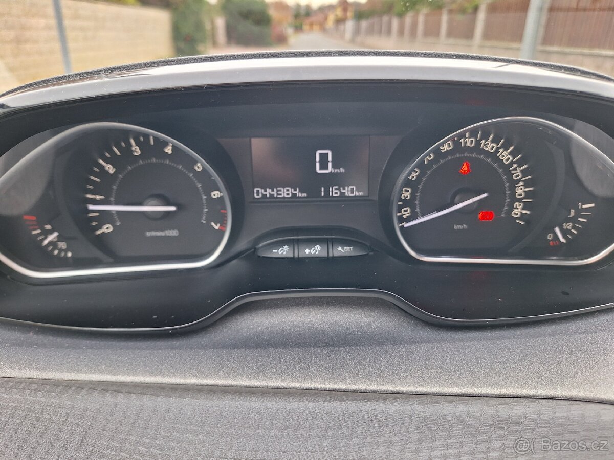Peugeot 208 1.2i 60kW 1.maj. ČR Cebia s.k. - 16