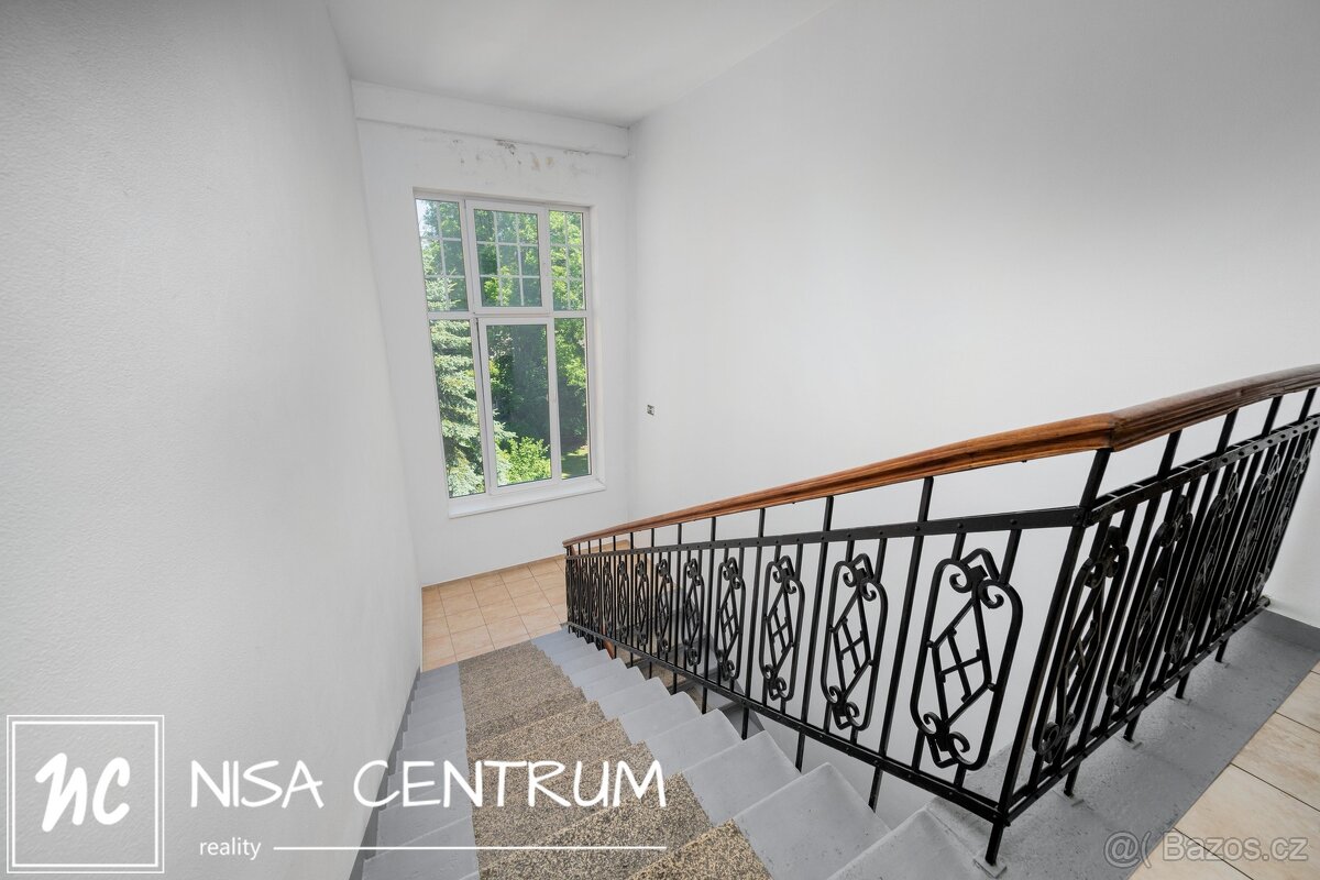 Prodej činžovního domu 1 647 m² v centru Jablonce nad Nisou - 16