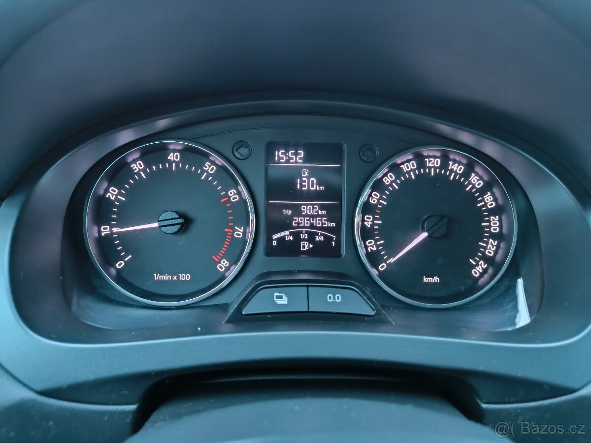 ŠKODA RAPID 1.2 TSI 63kw, r.v. 2013, DOBRÝ STAV, PŮVOD ČR - 16