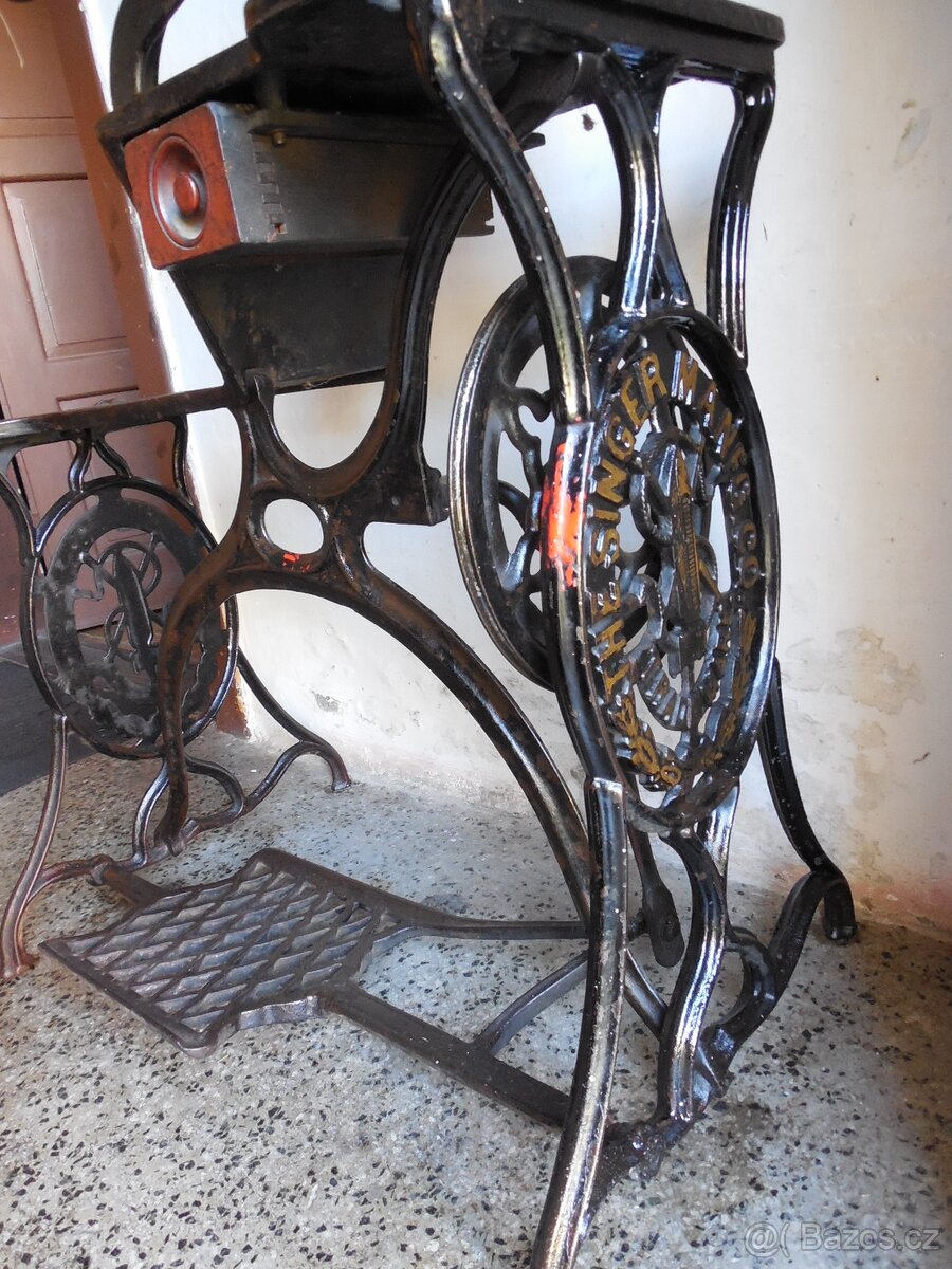 Šicí stroj Elastic Elastique a Singer - 16