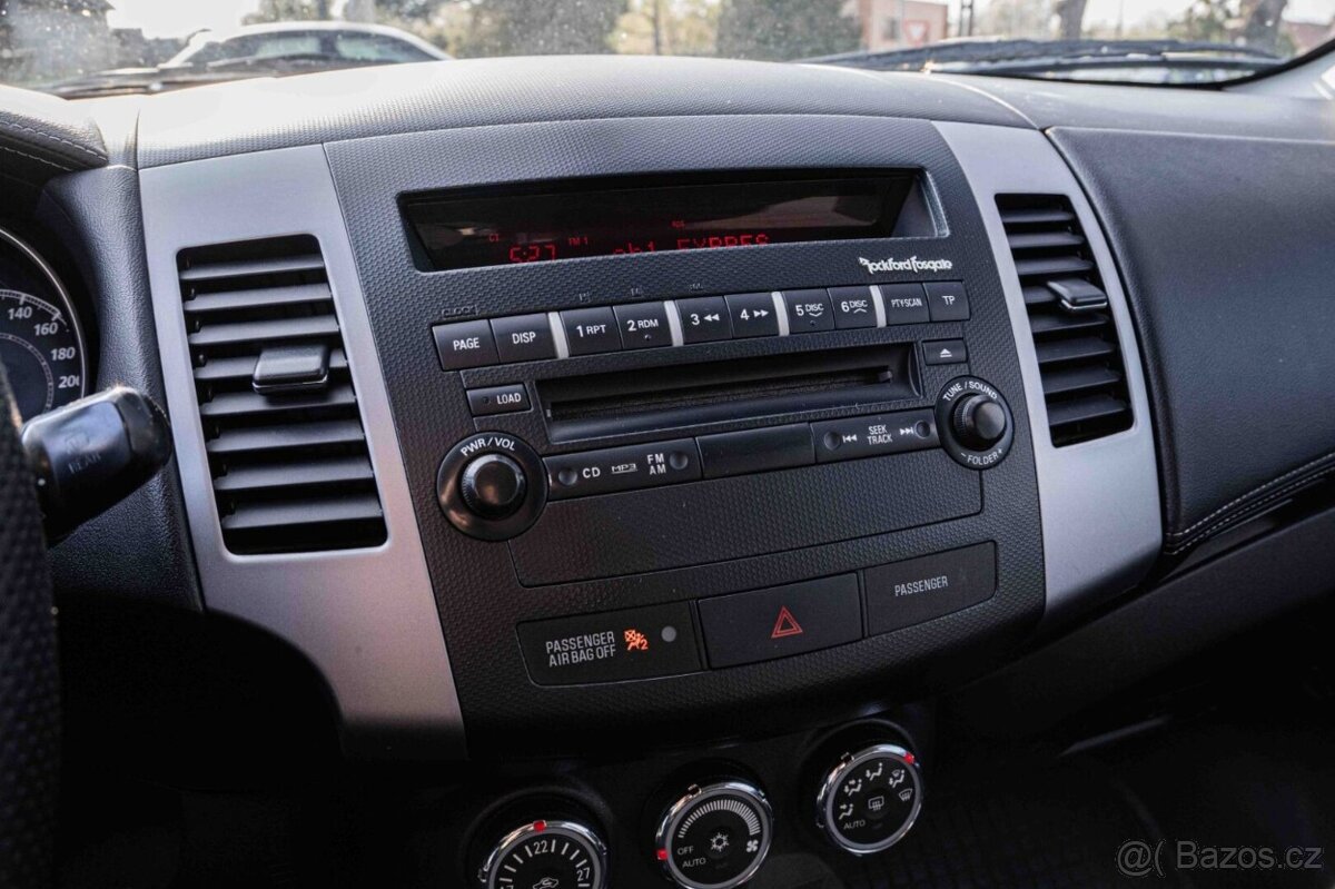 Mitsubishi Outlander 2.2 DI-D - 16