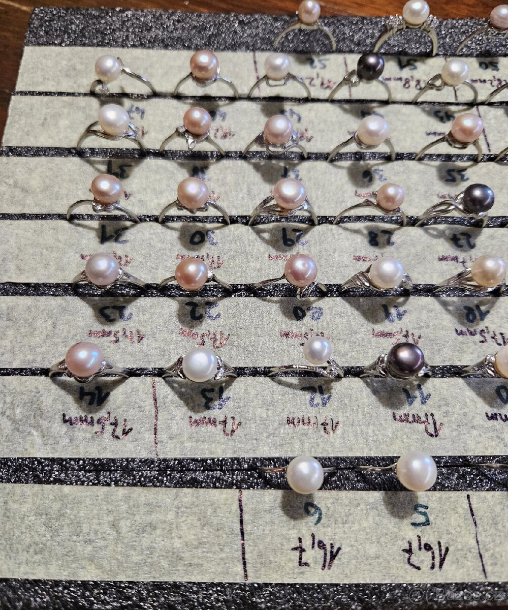 Stříbrné prsteny s perlou - 16