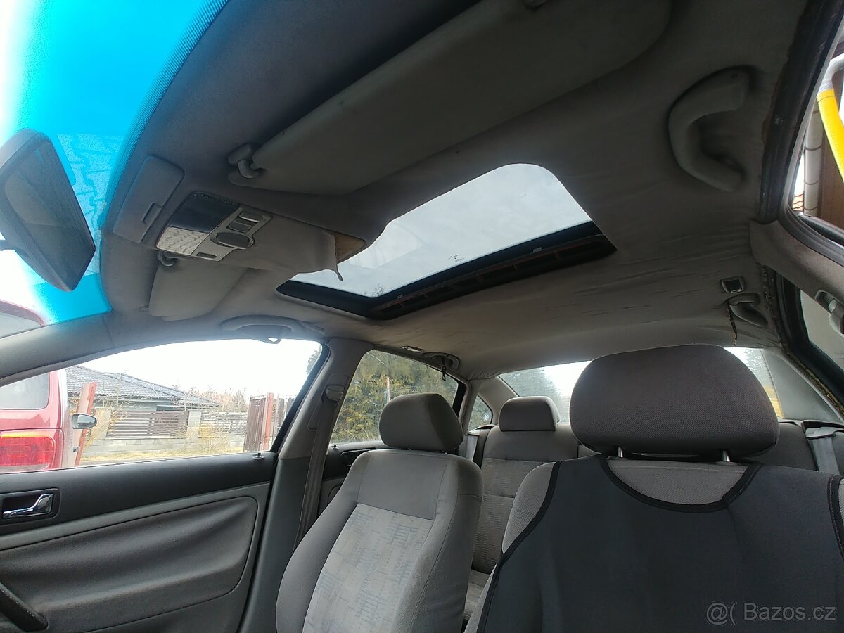 Volkswagen Passat - 16