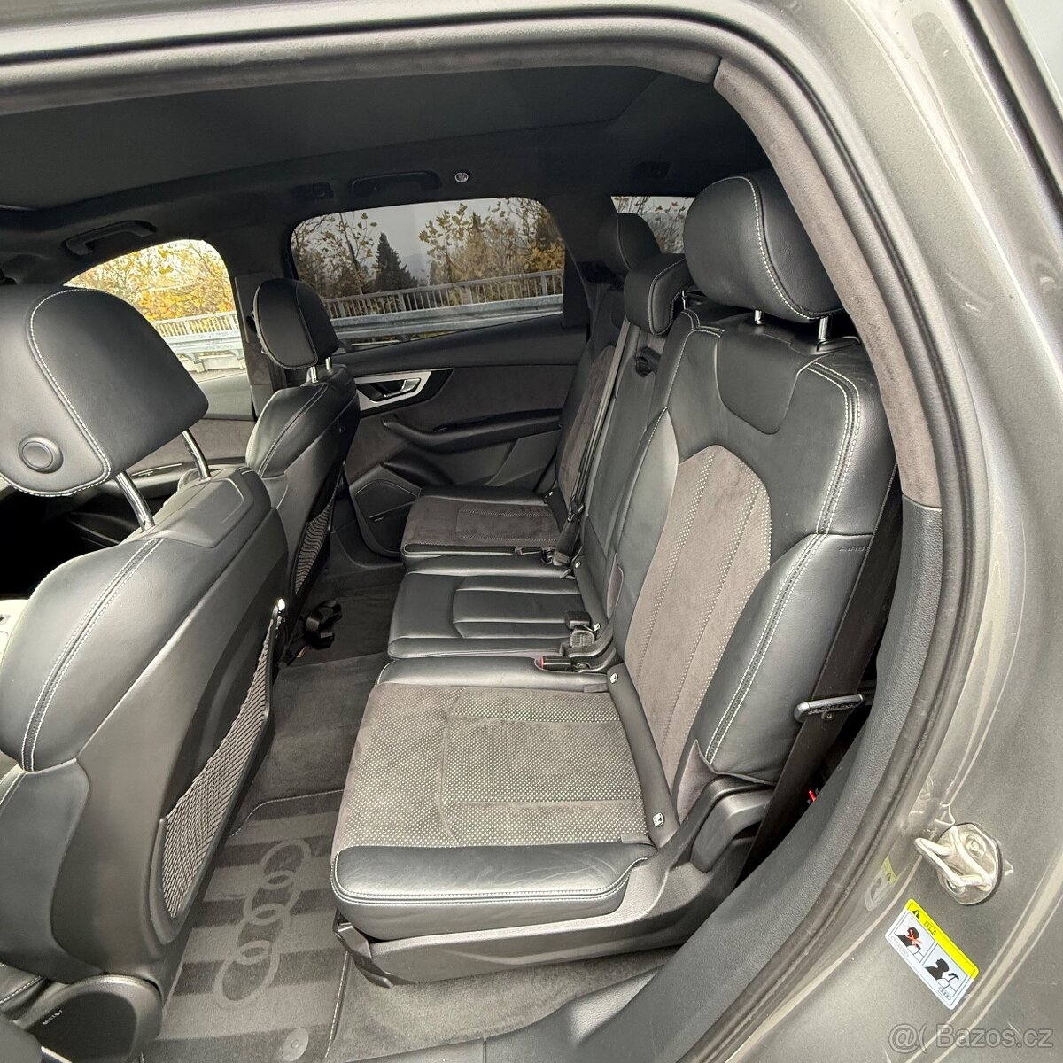Audi Q7, 3.0TDI SLINE 200KW 7 míst Ojeté, 5/2015, 296 000 k - 16