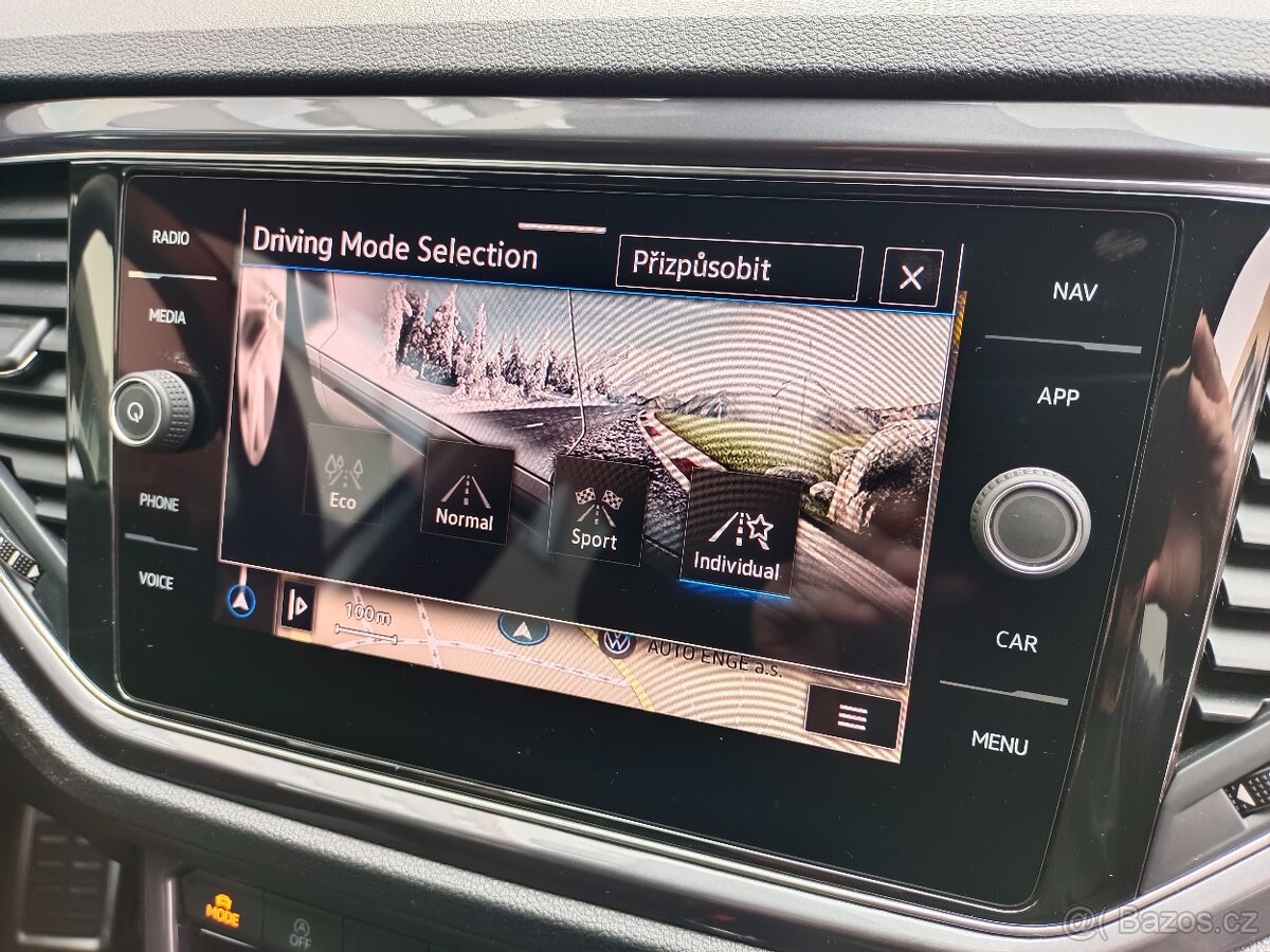 VW T-Roc Sport 1.5TSI 110kW R-Line Manual - záruka Autodraft - 16