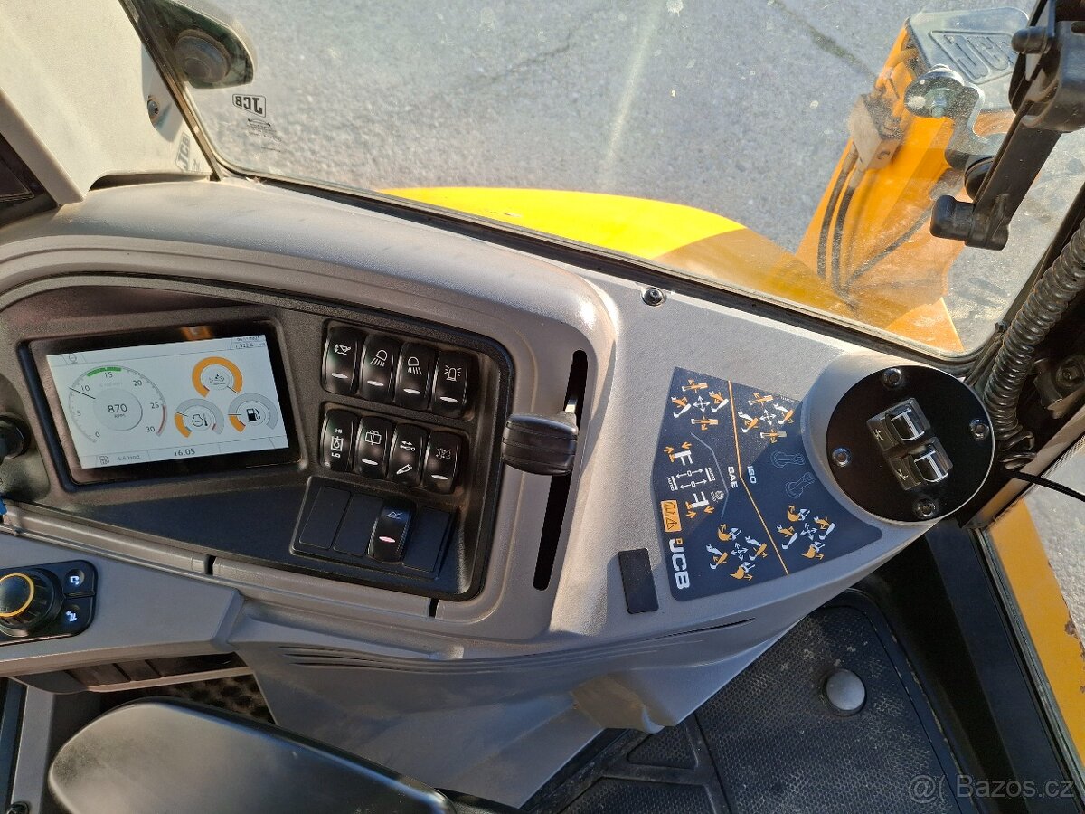 JCB 4CX PRO AEC - 16