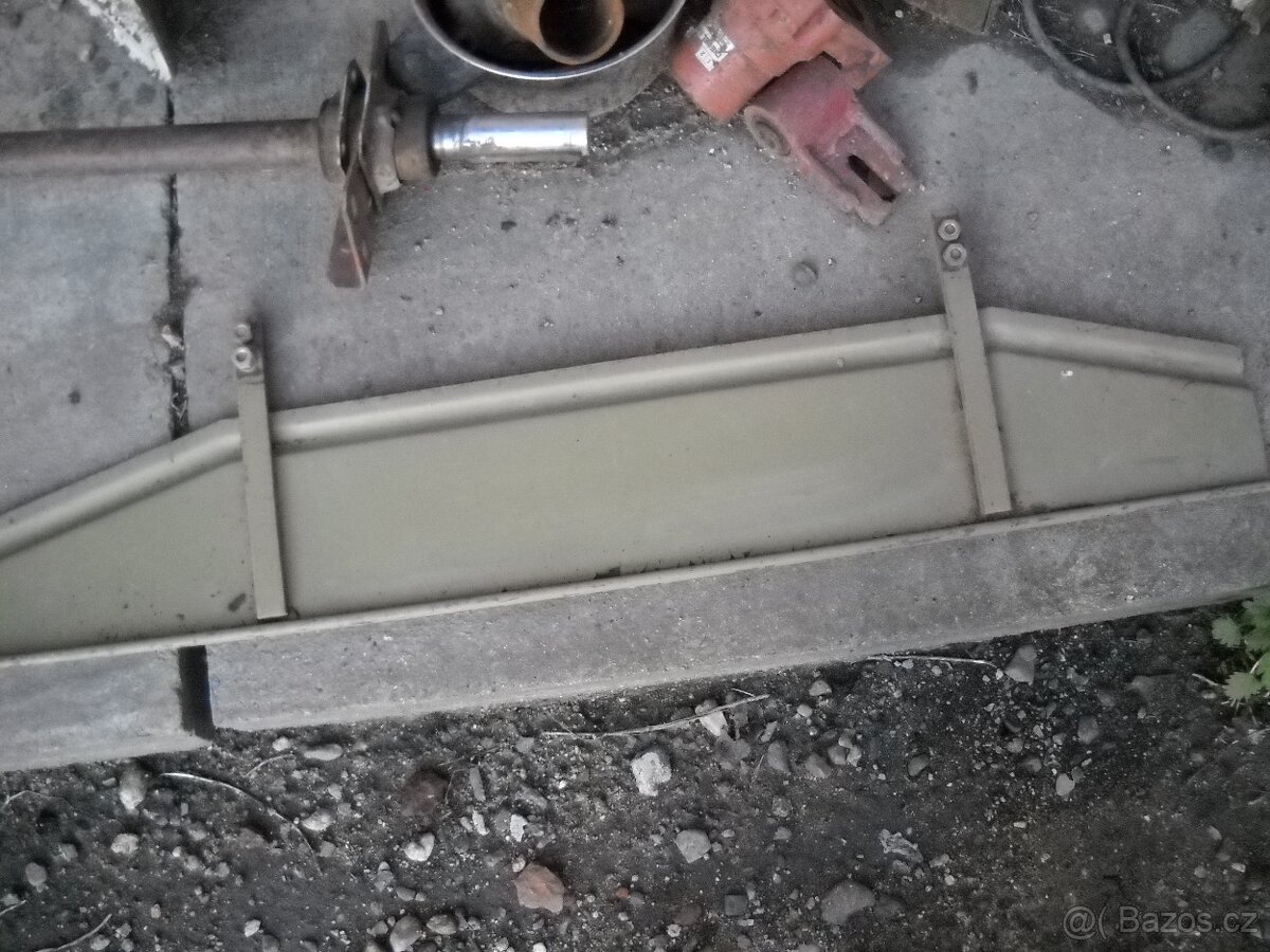 E 512-514 domeček ložiska pojezdového urychlovače - 16