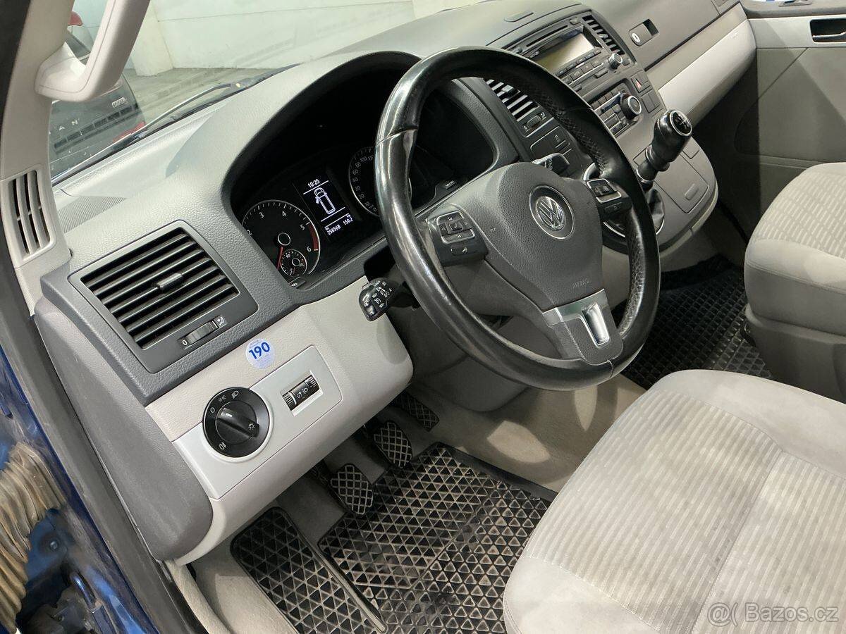 VW Multivan T5 2.0 TDI 103kW,7.sedadel,Webasto,Tažné,Comfort - 16