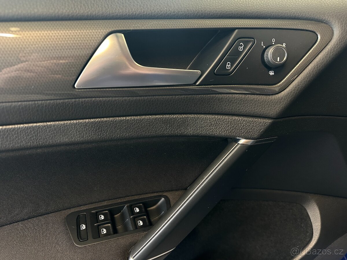 Volkswagen Golf 7.5 JOIN 1.0 TSI 81kW FULL LED - 16