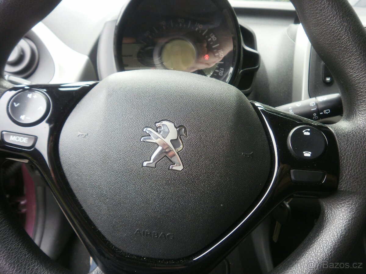 Peugeot 108 -5 dveřový rok 2018 - 16