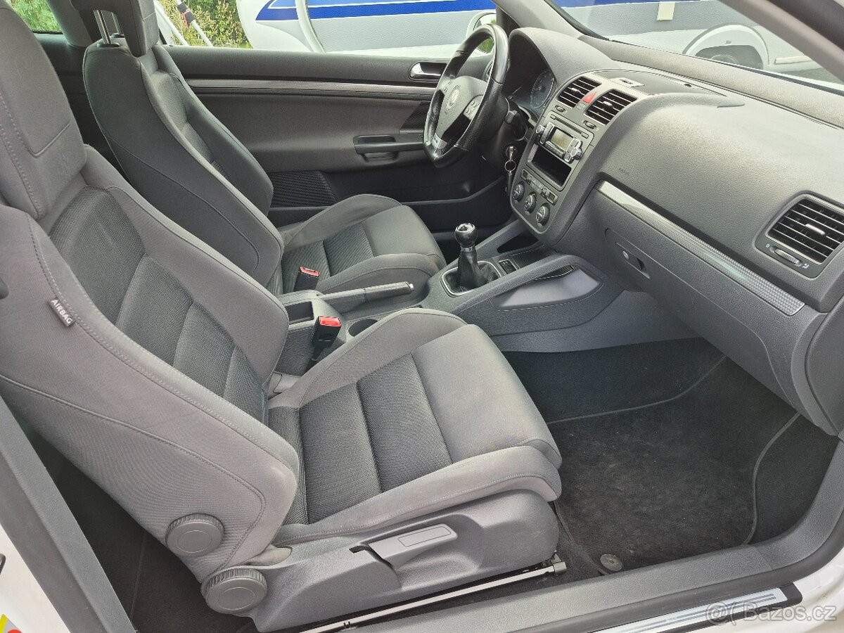 VW Golf 5 GT 1,4 tsi 103 kw - 16