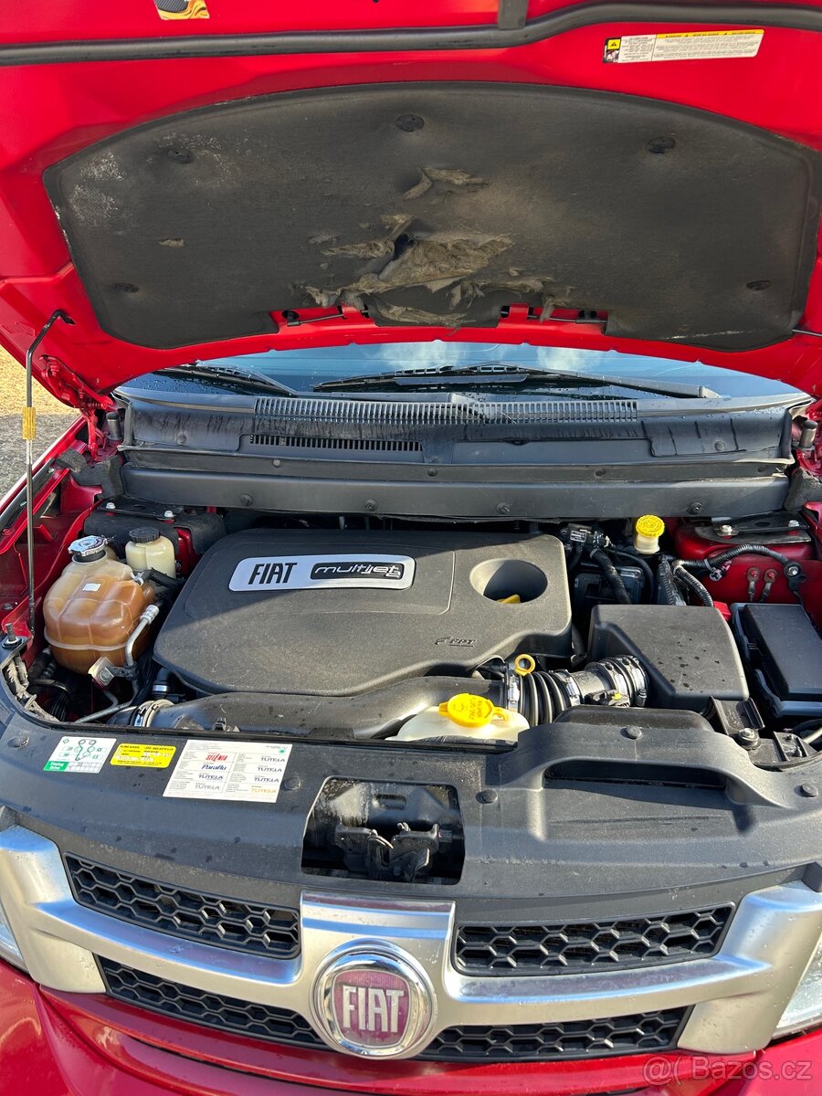 Fiat Freemont 2.0L 125kw AWD 7 míst - 16