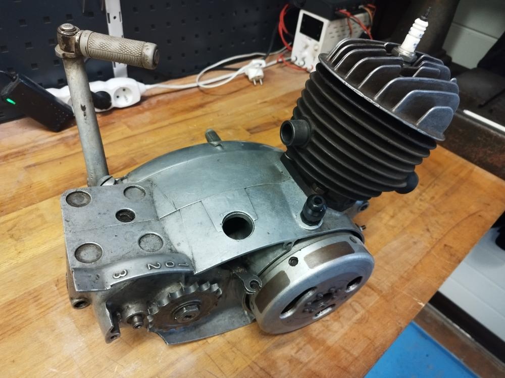 Válec klikovka - 16