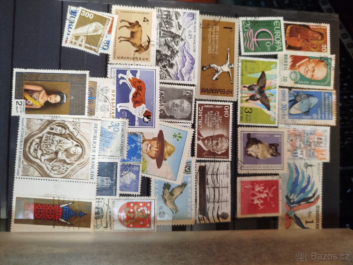 6x Album se známkami z celého světa - 16