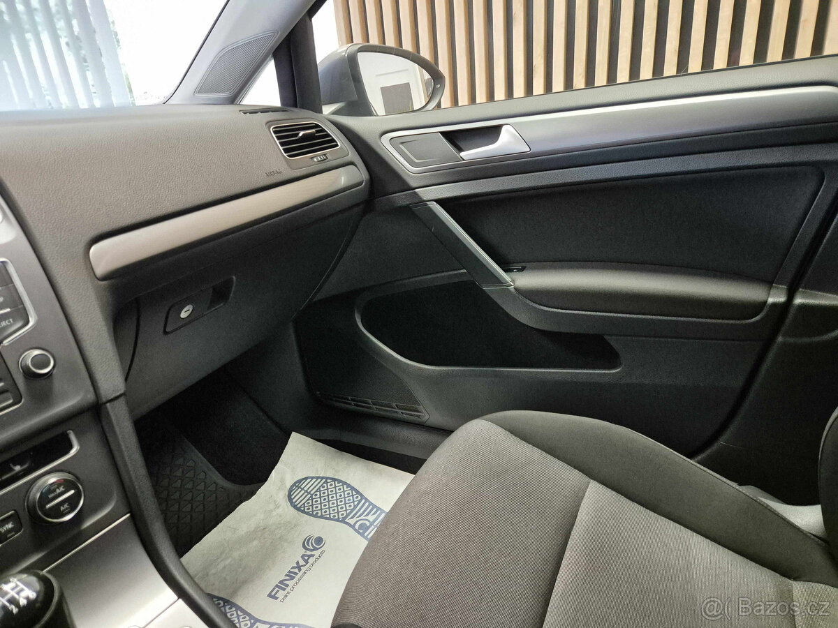 Volkswagen Golf 1,2 TSI EDITION - 16