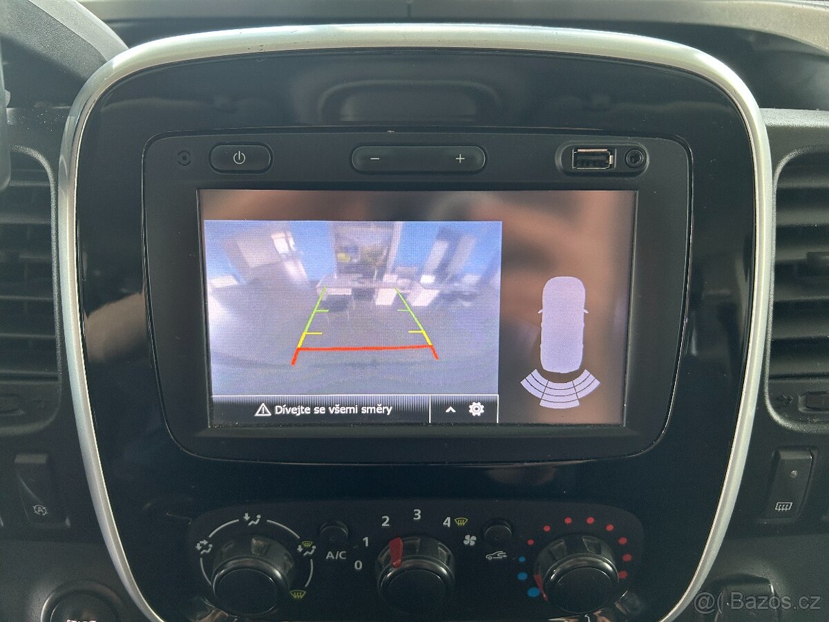 Renault Trafic 1.6 dCi,1.MAJITEL,ODPOČET DPH,SERVISKA - 16