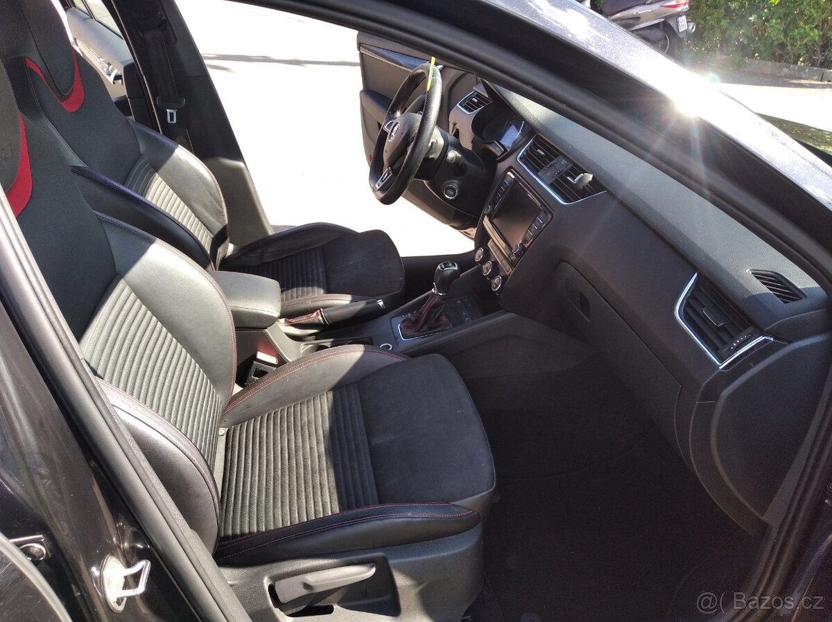 Škoda Octavia RS 2.0TDi -135kw - 16