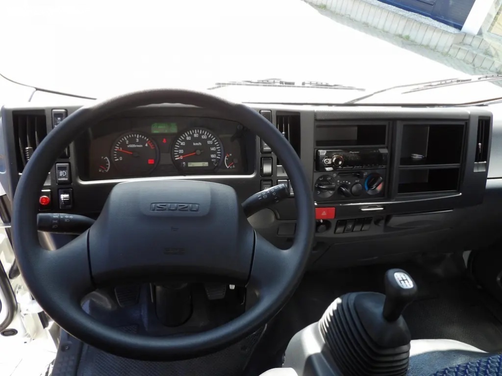 Isuzu, M27 3,0L, hákový nosič kontejn - 16