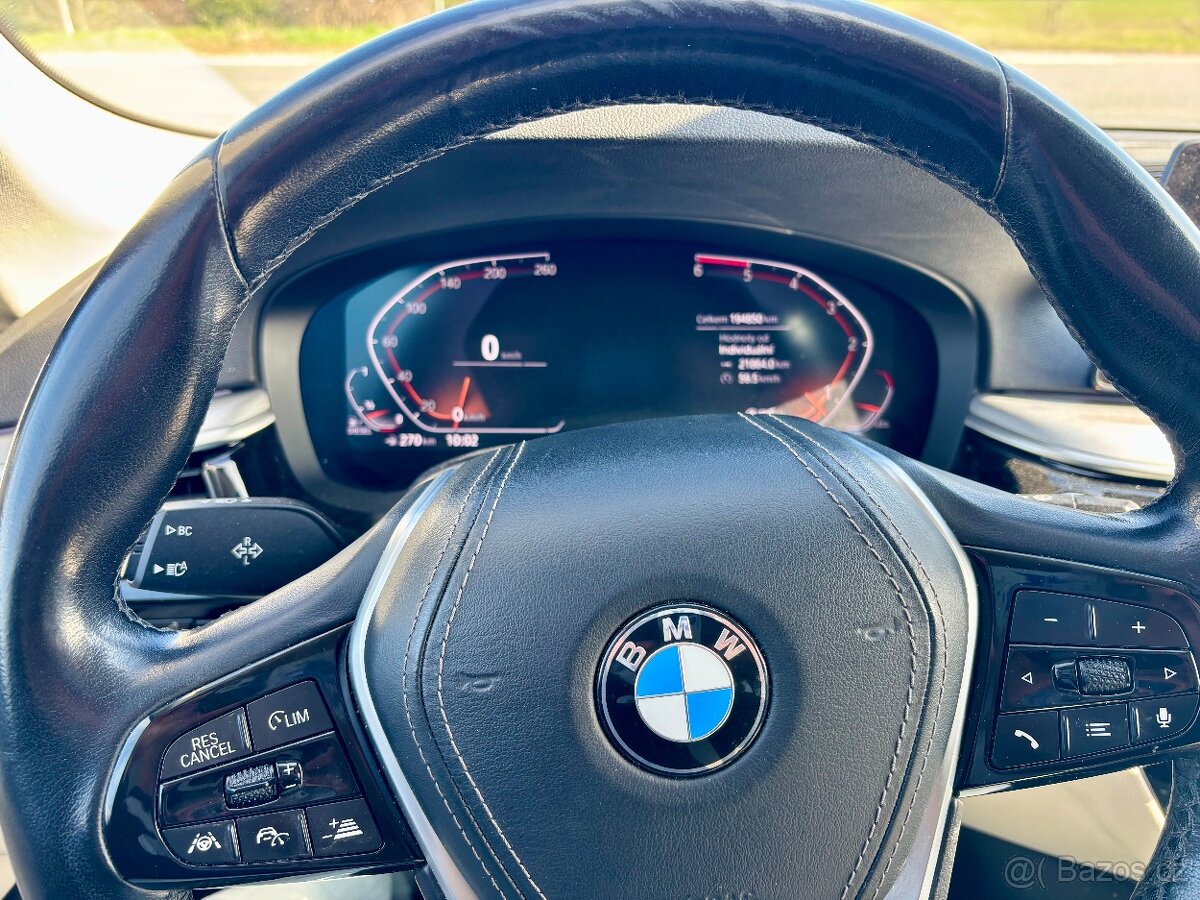 BMW 530 X Drive g31 2019 - 16