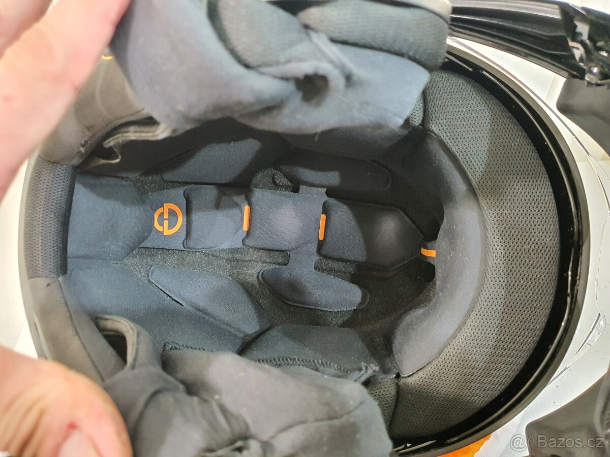 Schuberth C4 přilba Helma Vel. XL 61 / Intercom 2790 KČ - 16