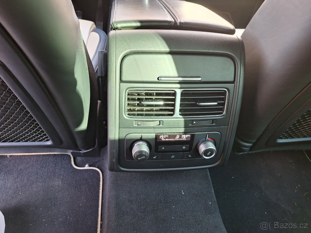 VW Touareg 3.0TDI 193kW r.v.2016 stk 7/26 - 16