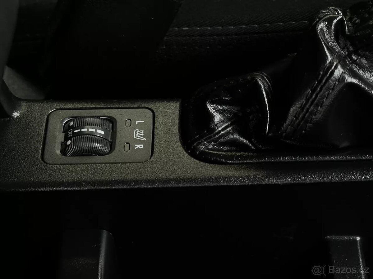 Subaru Forester SH 2.0 D 108kW 4x4 SUV ALU kola Tažné 2 tuny - 16