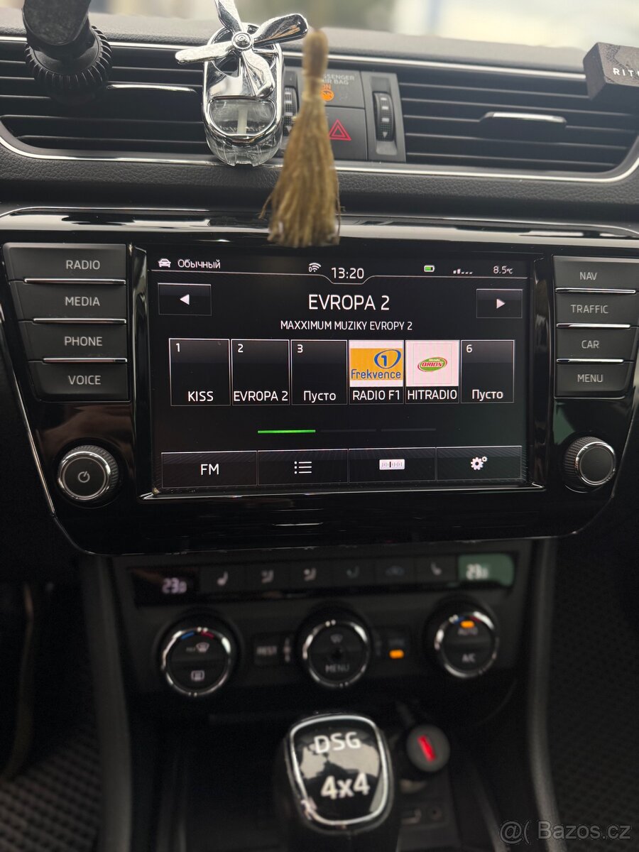 Škoda Superb 2.0 TDI DSG SportLine 4x4 140kw - 16