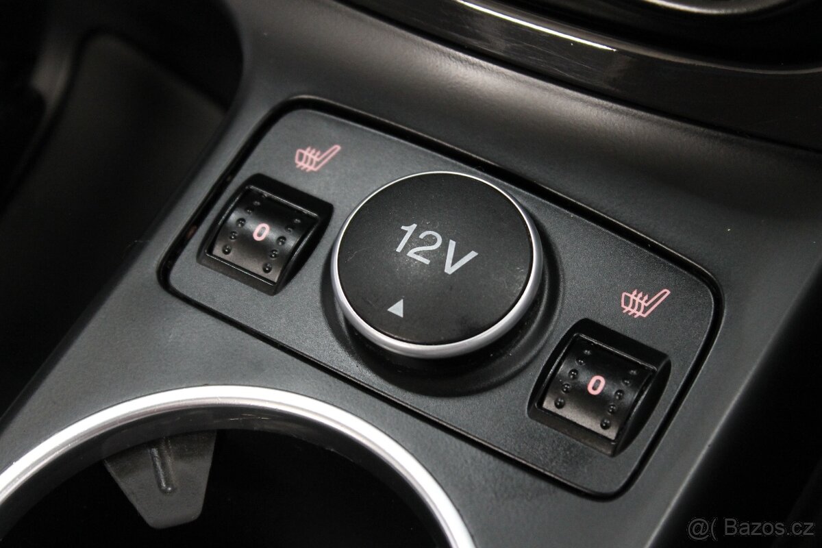 Ford Kuga, 2.0 TDCi 110 kW 4x4 SELECTION - 16