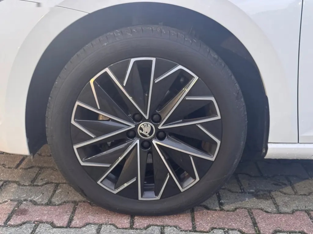 Škoda Scala, Selection 1.0TSI/85kW 1 - 16