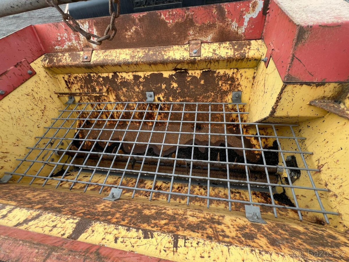 Vibrační válec DYNAPAC CC232+ PODRCOVAČ, ROK 2006 - 16