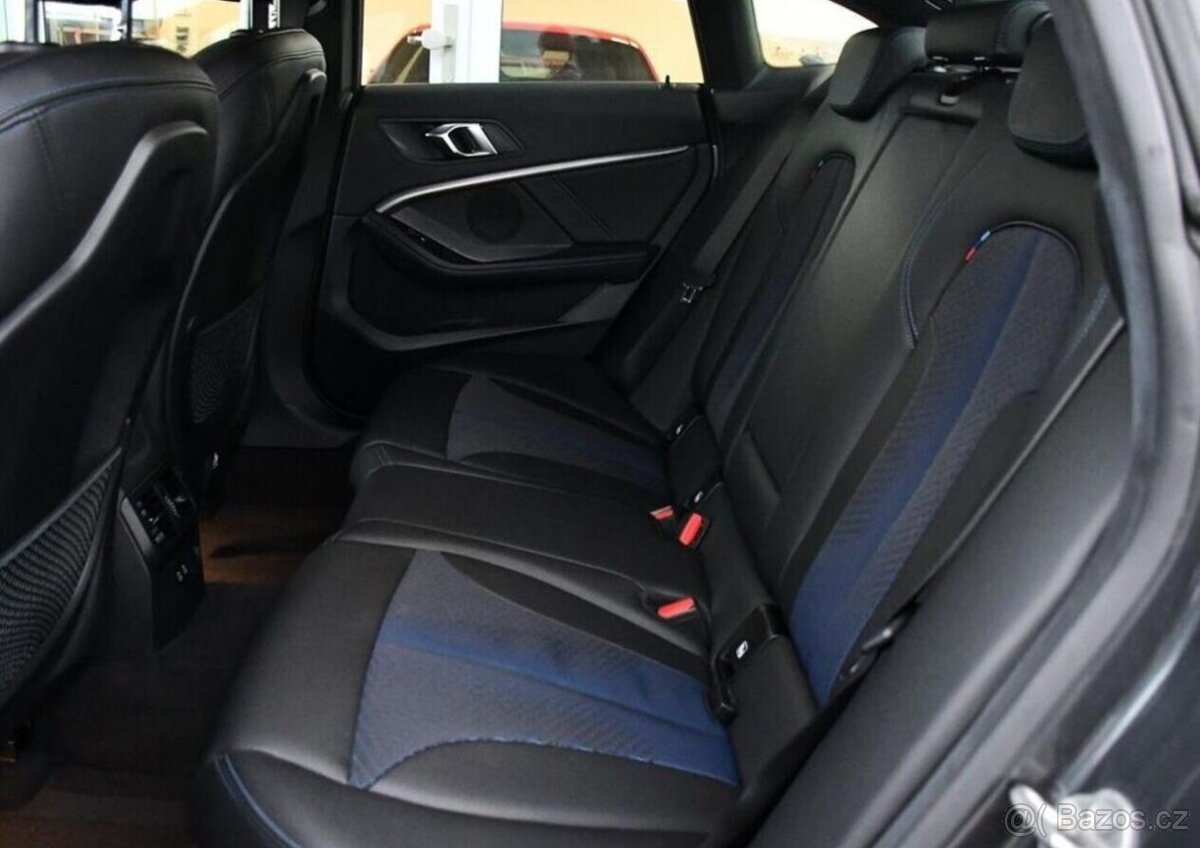 BMW Řada 2 218d M-SPORT 1M ČR4 - 16