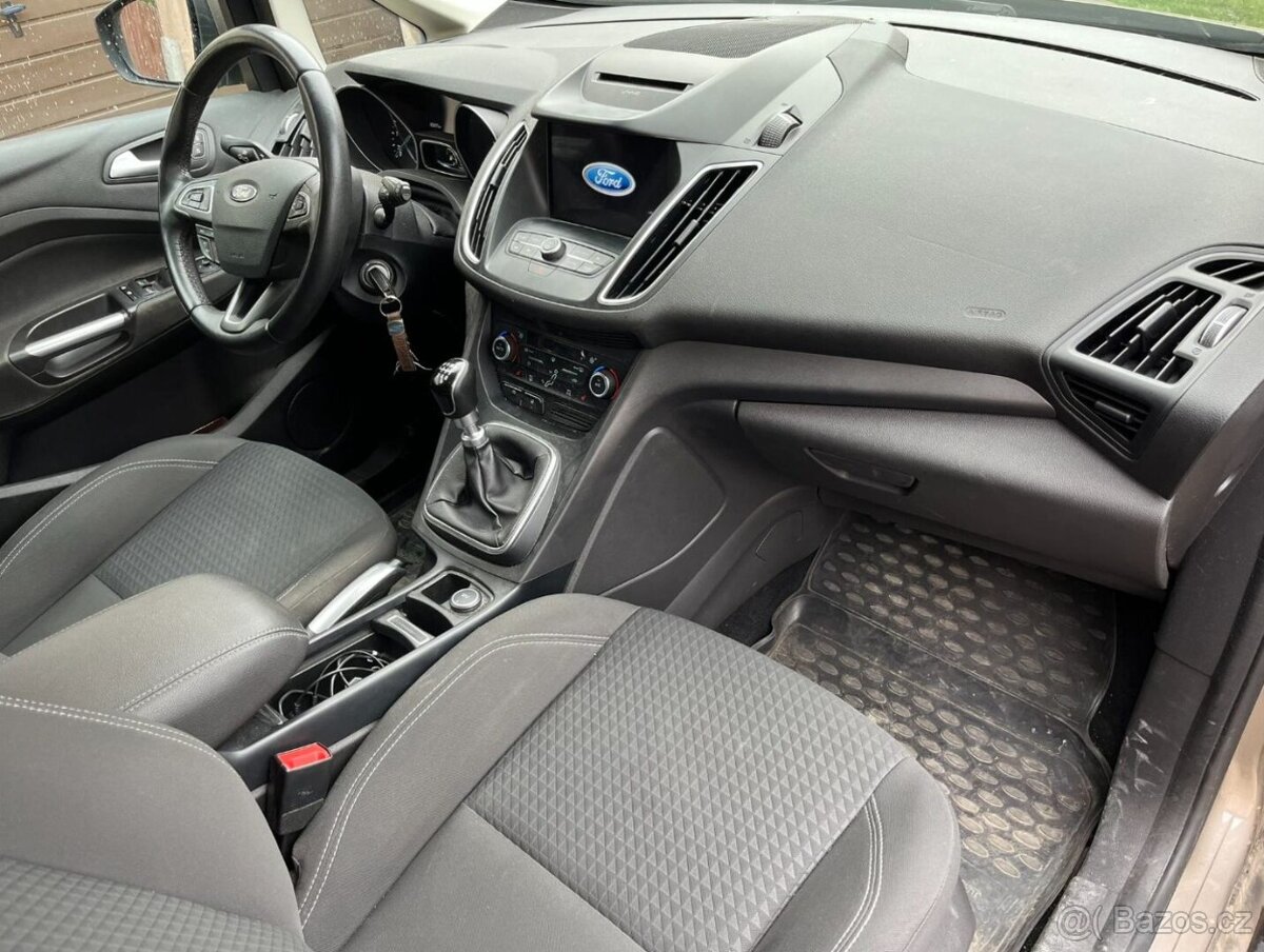 Ford Grand C-Max 1.5 TDCi 7 miestn - 16