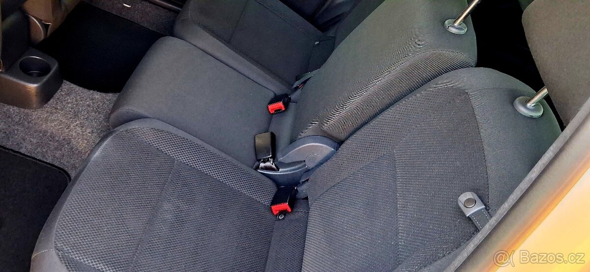 ROOMSTER 1.6i Elegance TIPTRONIC. - 16
