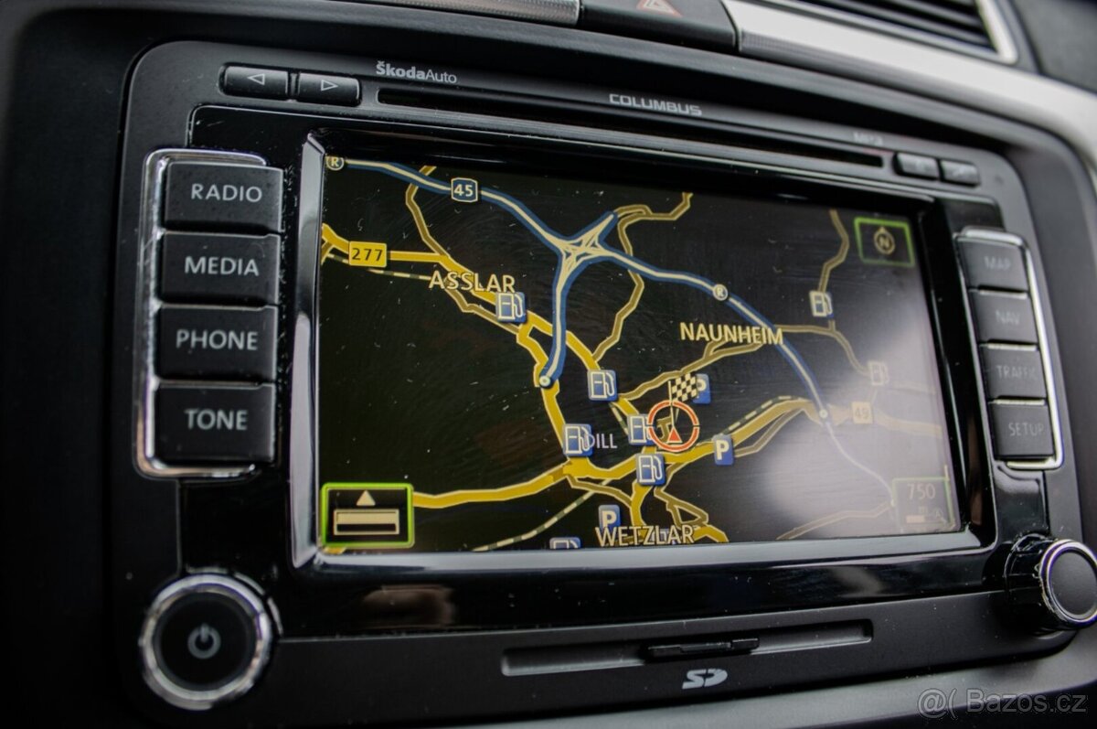 Škoda Superb Combi 1.8 TSI Comfort DSG - 16