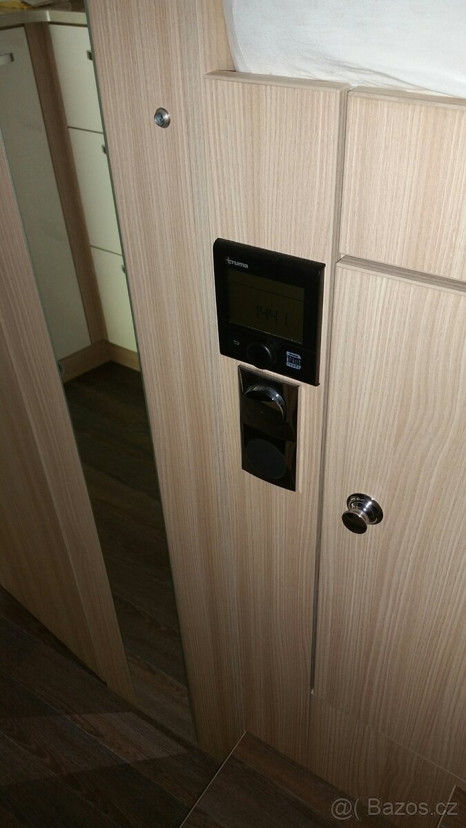 Obytné auto Burstner IXEO 726 IT - 16