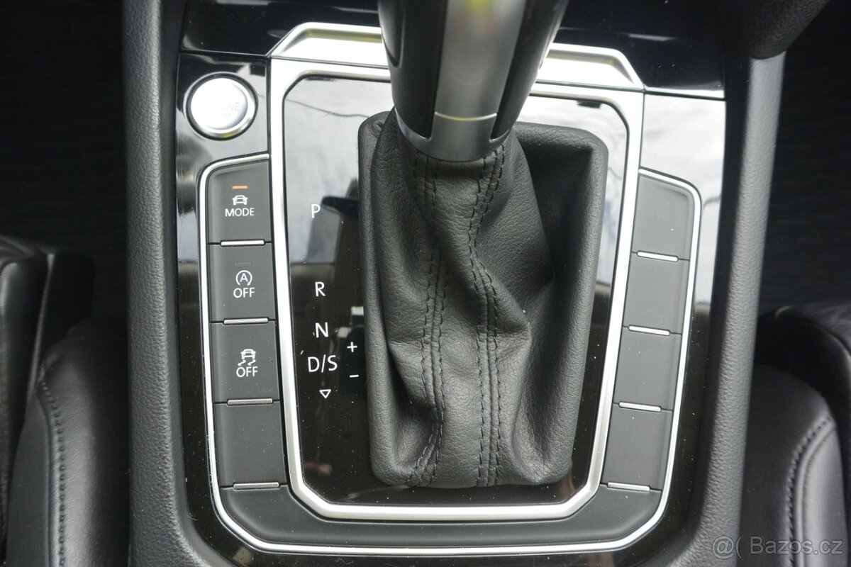 PRODÁM Volkswagen Passat 2.0TDi 4MOTION 176kW DPH - 16