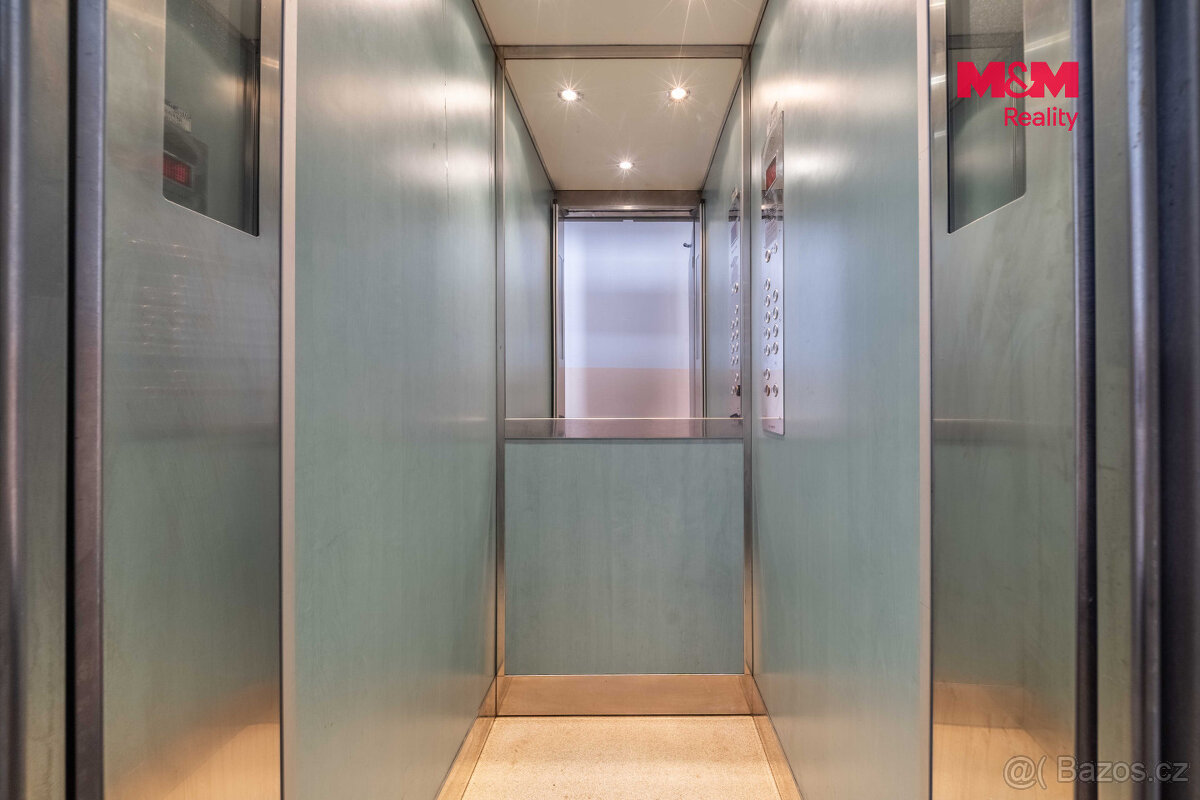 Prodej bytu 4+1, 92 m², Rokycany, ul. Pražská - 16