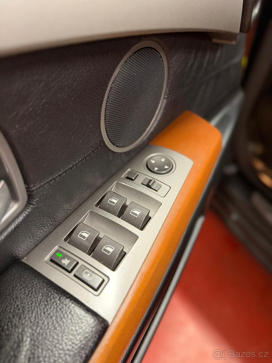 BMW 740D - 16
