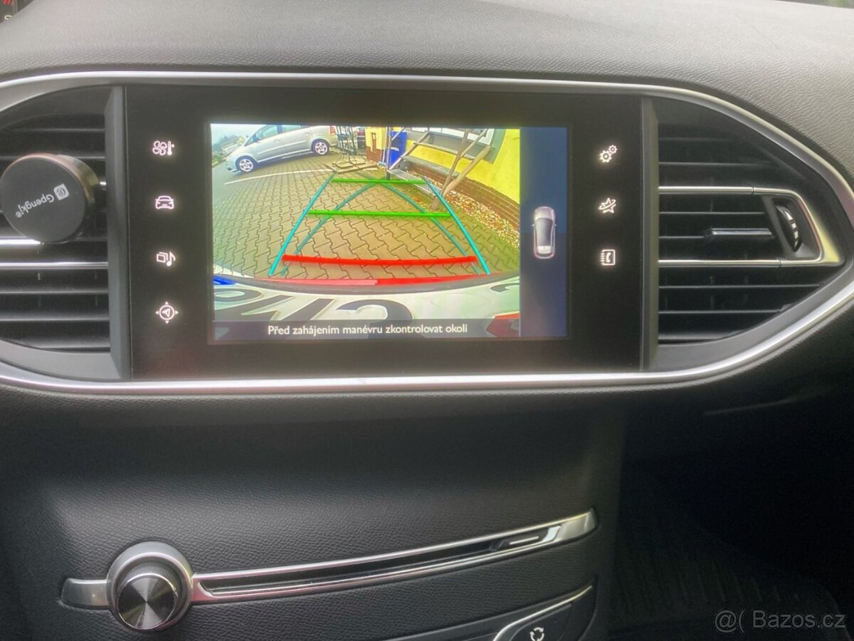 Peugeot 308 1,2 Pure Tech, SERV.KNIHA - 16