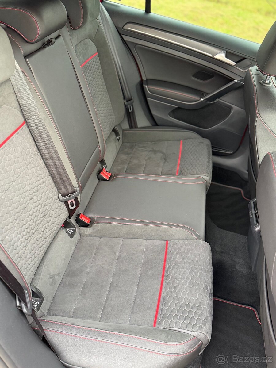 Volkswagen Golf 7.5 GTI Performance DSG - 16