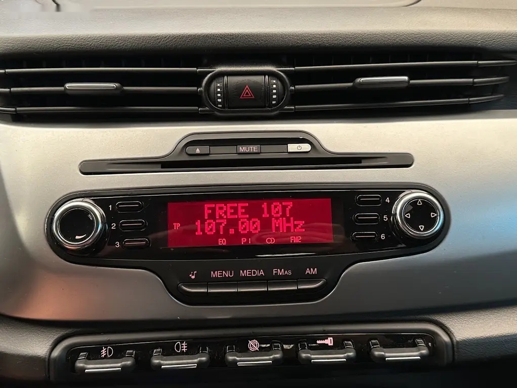 Alfa Romeo Giulietta, 1,6 JTD 105 - 16