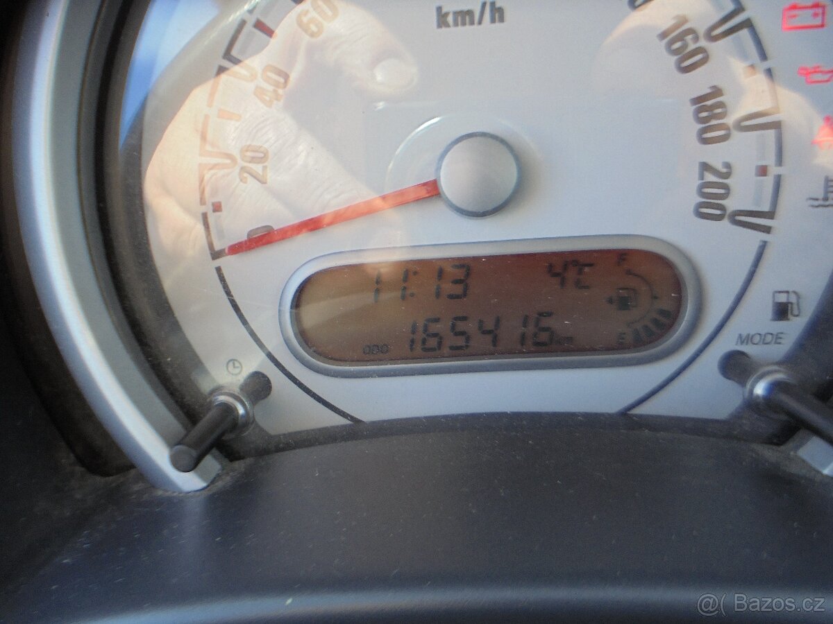 Opel Agila 1.2 16 V 69 KW - 16