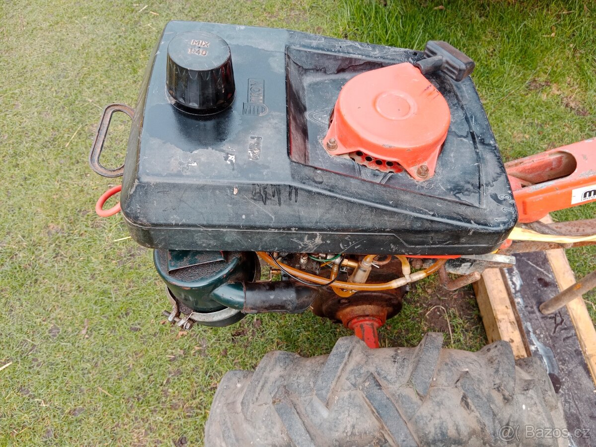 pila-krovinořez -vrtak - 16