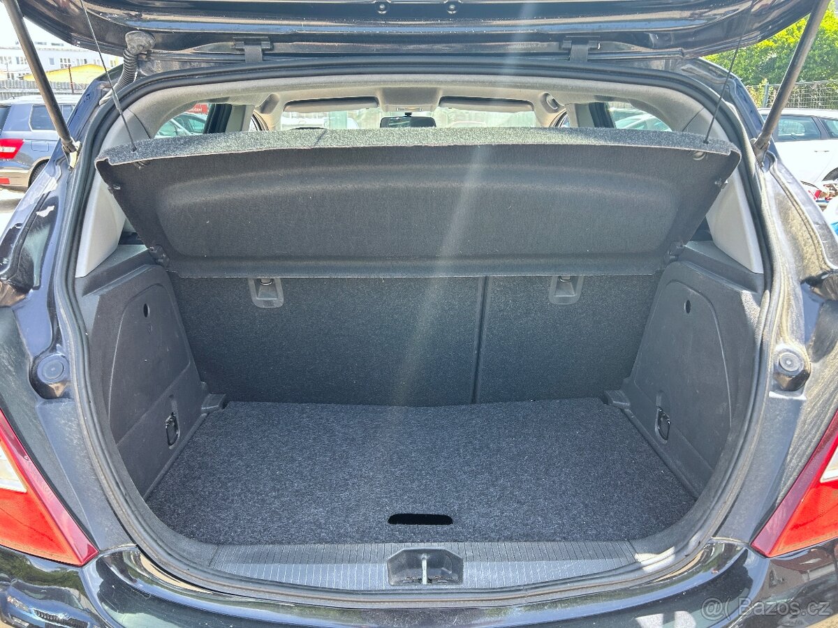 Opel Corsa D 1,2 16V, černá, 139.594 km - 16