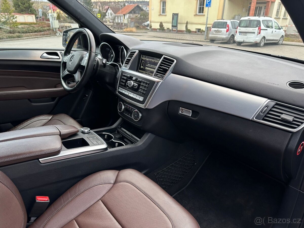 Mercedes-Benz ML 350d 4M - 16