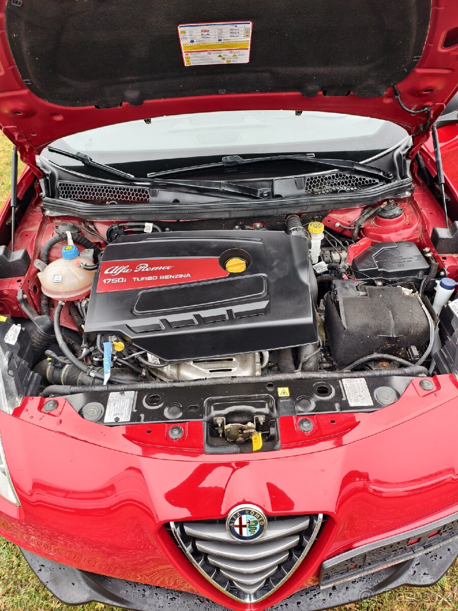 Alfa Romeo Giulietta QV - 16